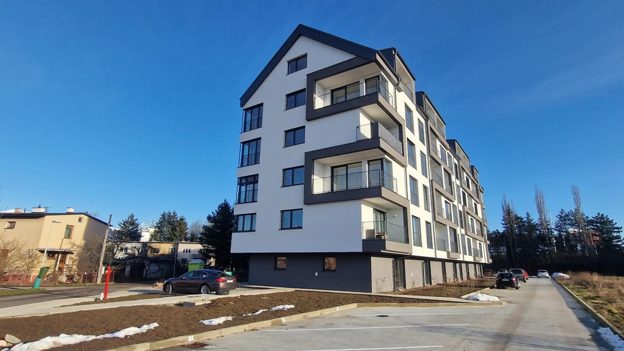 Apartman Ride & Chill V Rezidencii Paludzka Liptovsky Mikulas Exterior photo